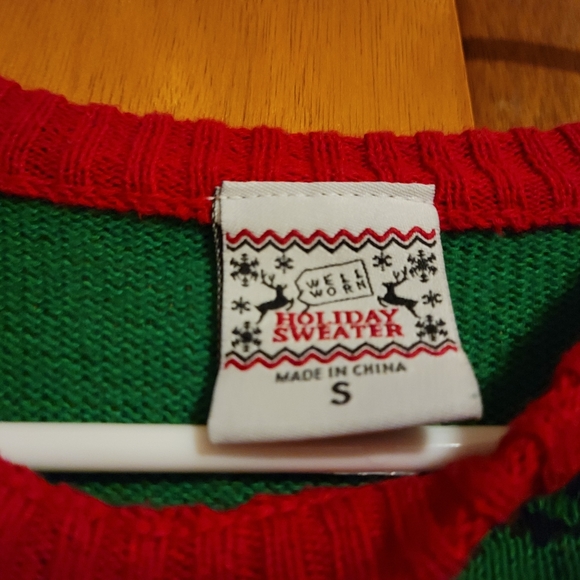 Boys Reindeer Sweater - Picture 3 of 3